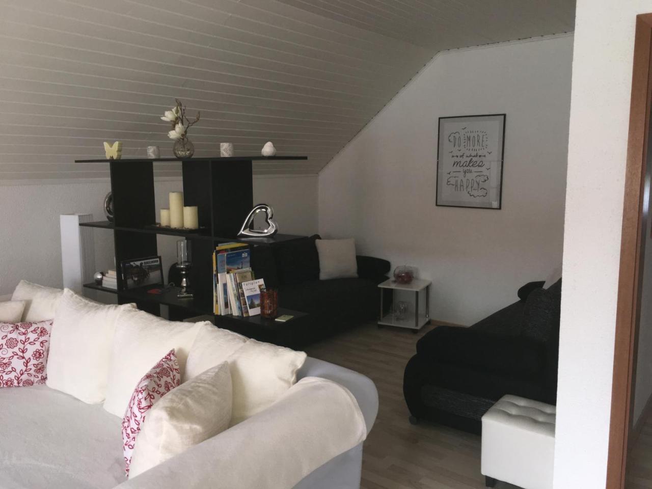 Apartment Adam Bechenheim エクステリア 写真